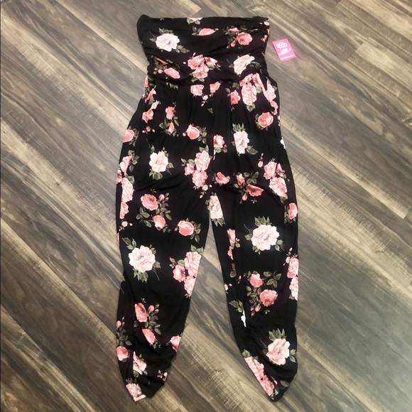 heart hips strapless jumpsuit